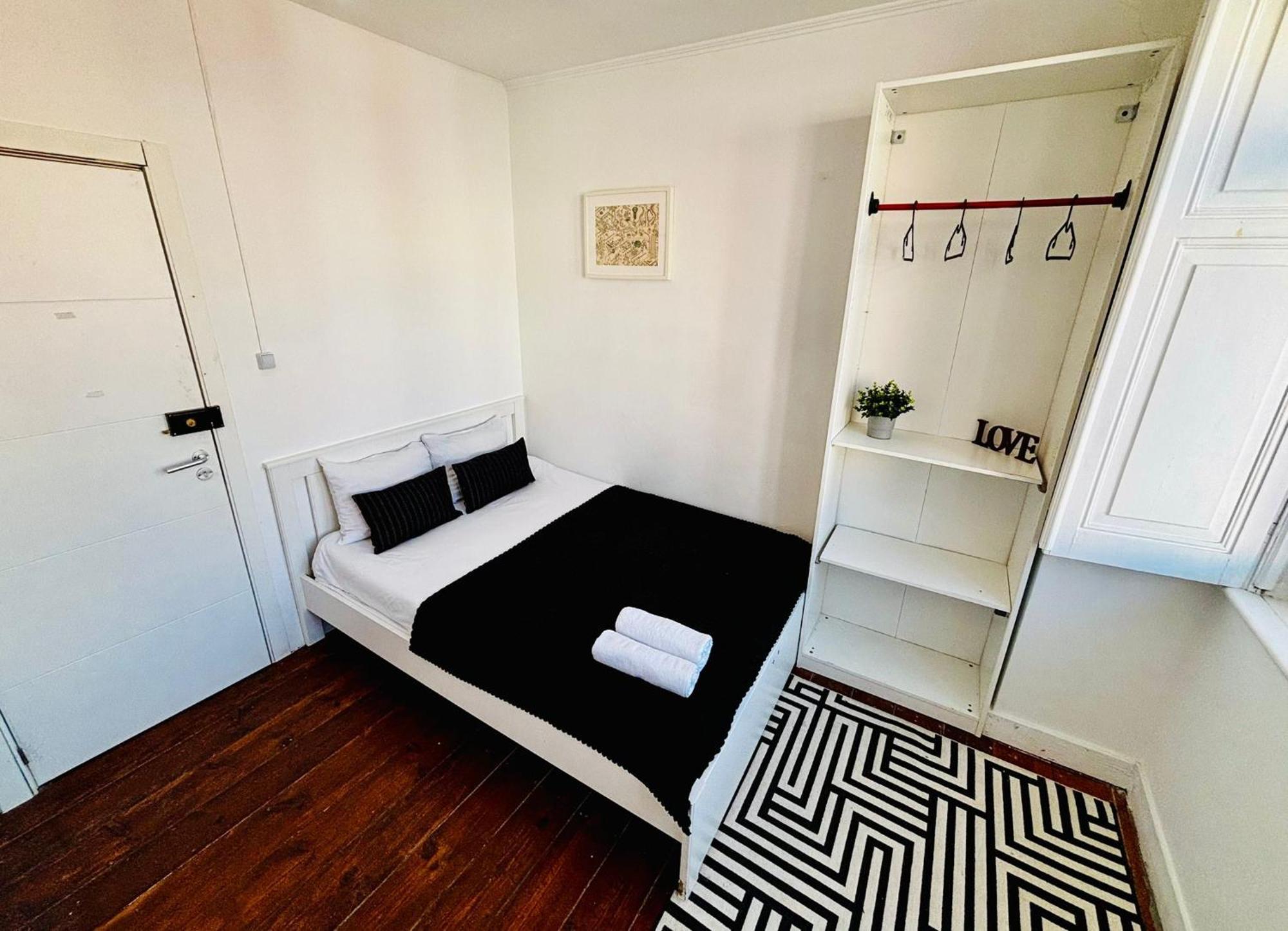 Standard Marques De Pombal, Hostel Lissabon